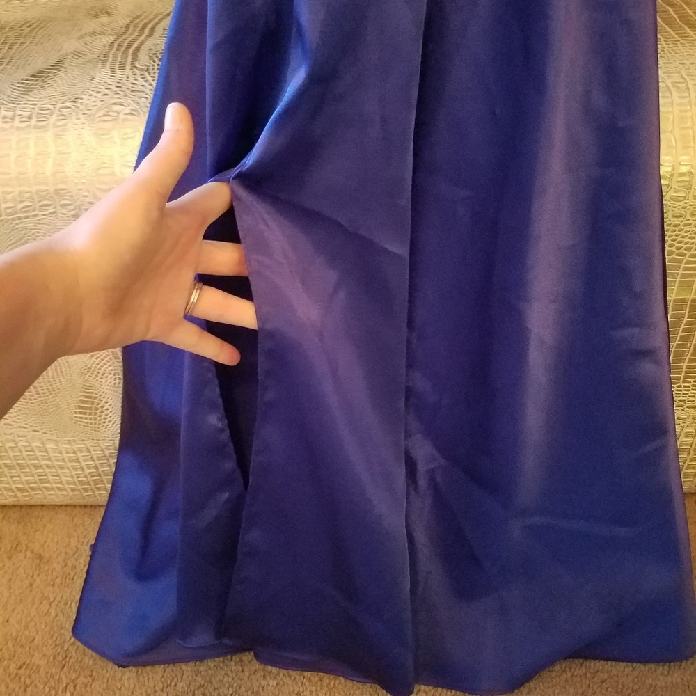 Prom / Pageant Dress - Picture 2 of 4